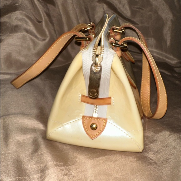 ❌SOLD❌Louis Vuitton Vernis bag - Picture 5 of 12